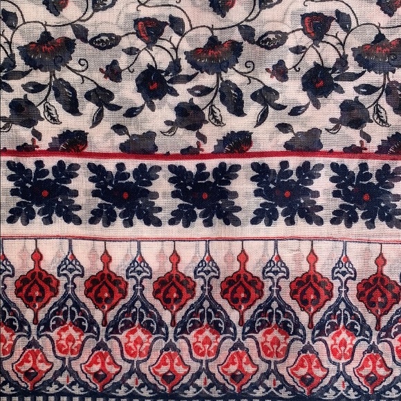 Scraf - Picture 7 of 7